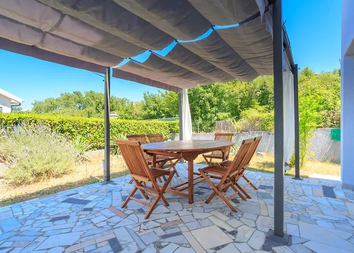 Landikusic By El-pi Tours Njivice